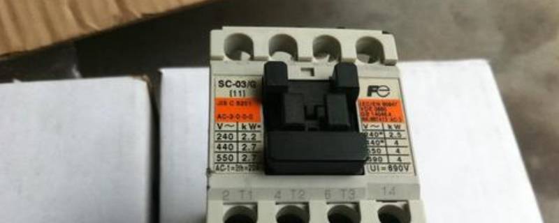 交流接触器常见的最高额定电压6000伏对吗